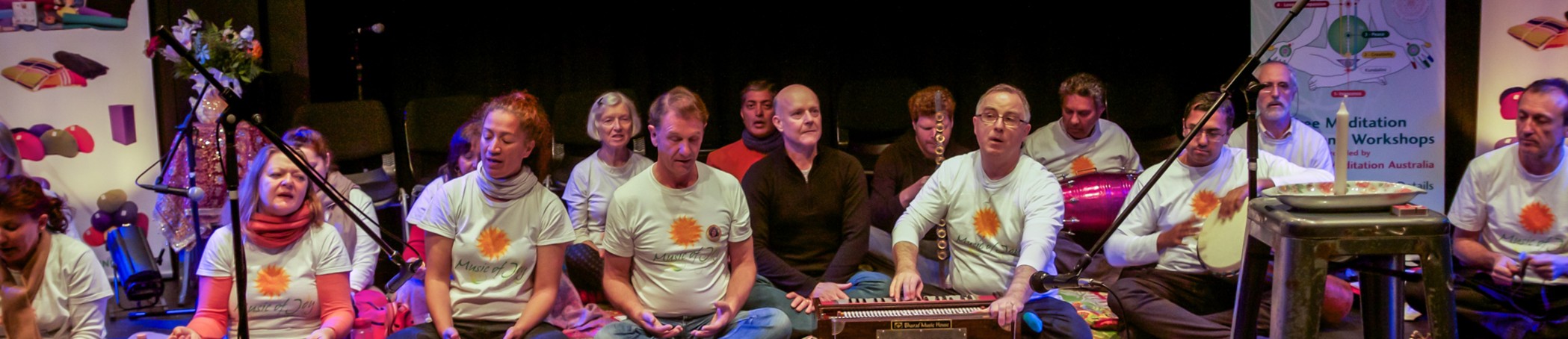 Author: <span></span>